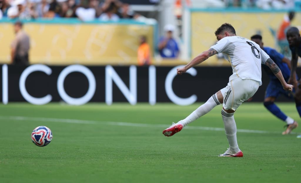 曼联的回家游戏：卡里克归来，＂豪赌文化＂终结还是轮回？